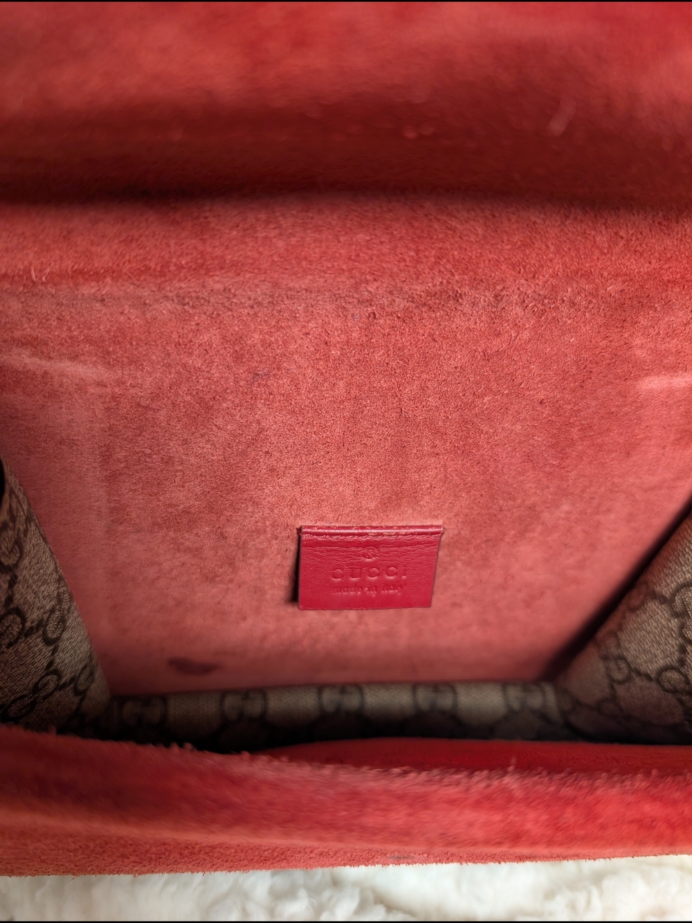 Gucci Small Dionysus GG Supreme Canvas Shoulder Bag in Beige/Red - Picture 15 of 17